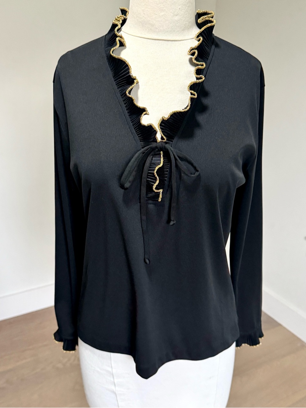 Vintage 70s Rhoda Lee Black Accordion Pleat Metallic Trim Ruffle Blouse Large